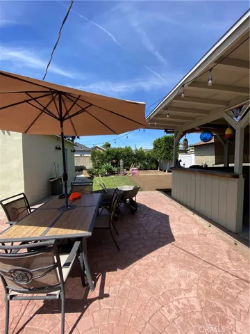 2251 Ximeno Avenue, Long Beach, California 90815