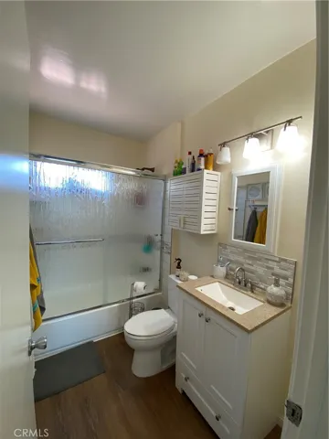 2251 Ximeno Avenue, Long Beach, California 90815