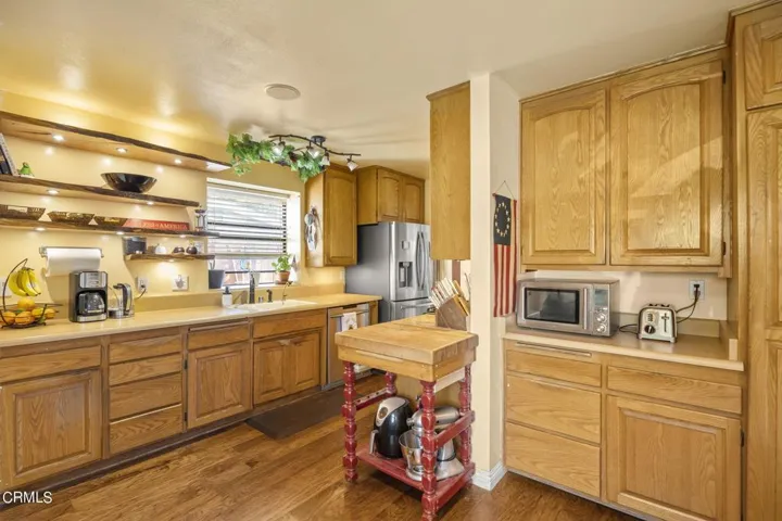 13-web-or-mls-Upmarketmedia_151Arm-42a