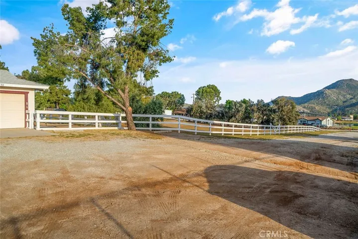 30750 Triple Crown Road, Homeland, California 92548