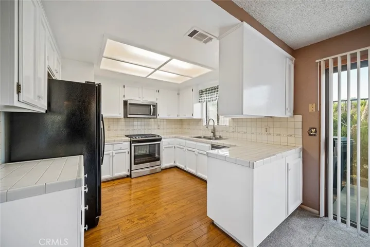 30750 Triple Crown Road, Homeland, California 92548