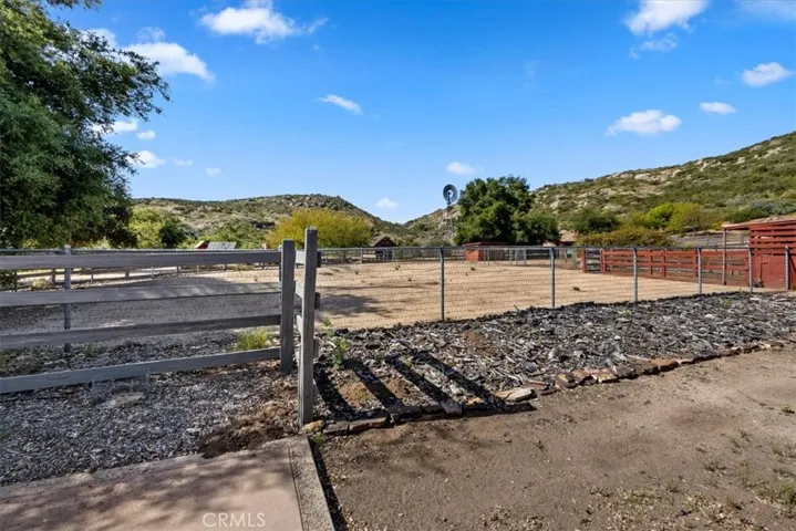 Multiple Fenced Pens