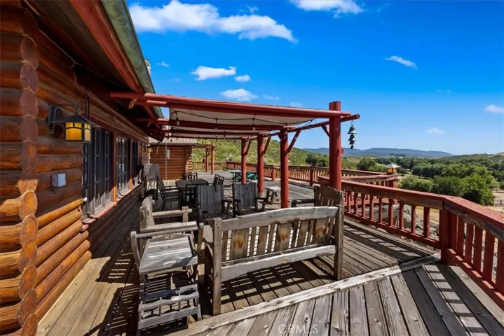 View Rear Patio Deck