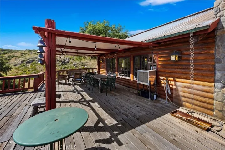 View Rear Patio Deck