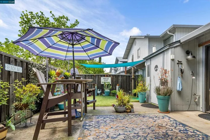 113 Elbridge Ave A, Cloverdale, California 95425
