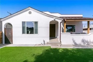 175 E Pleasant Street, Long Beach, California 90805