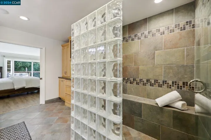 114 Alta Mesa Ct, Moraga, California 94556