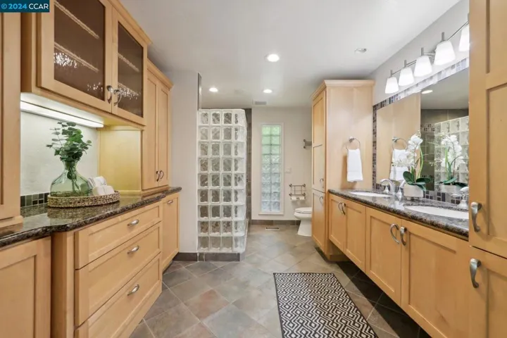 114 Alta Mesa Ct, Moraga, California 94556