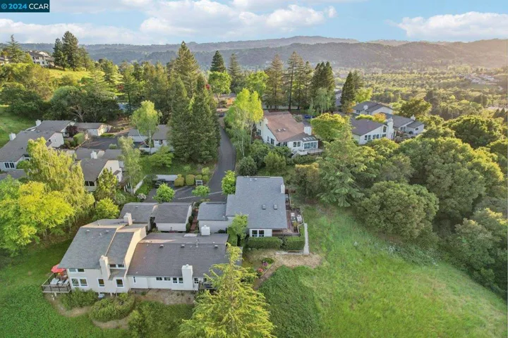 114 Alta Mesa Ct, Moraga, California 94556