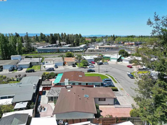 28220 Rochelle Ave, Hayward, California 94544