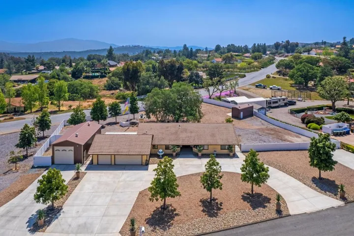 2564 Camino Lagarto, Alpine, California 91901