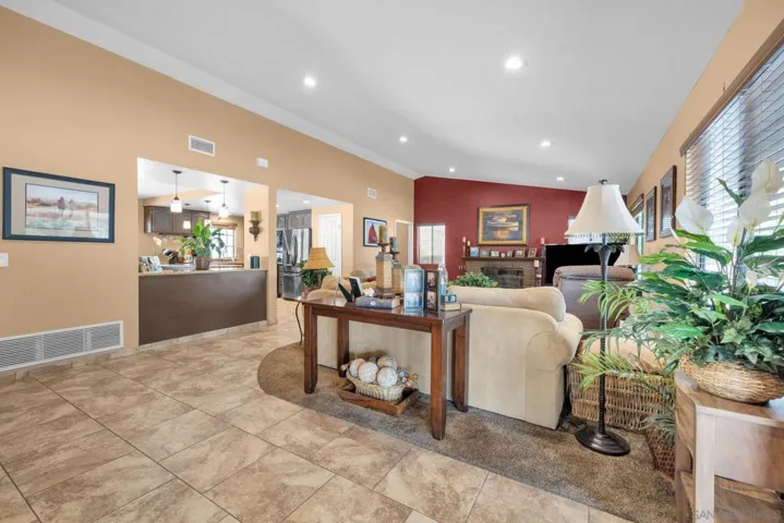 2564 Camino Lagarto, Alpine, California 91901