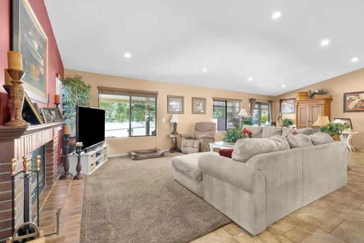 2564 Camino Lagarto, Alpine, California 91901