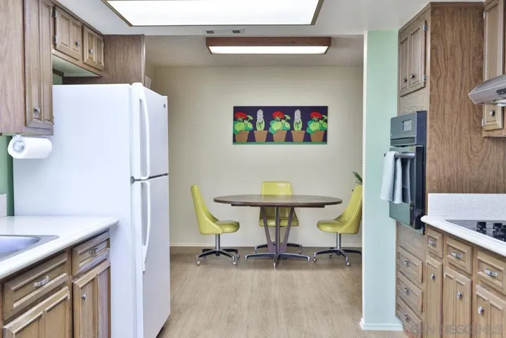3142 Kaywood Drive, Escondido, California 92026