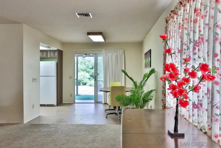3142 Kaywood Drive, Escondido, California 92026