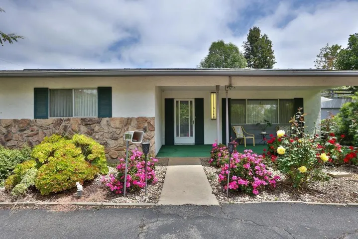 3142 Kaywood Drive, Escondido, California 92026