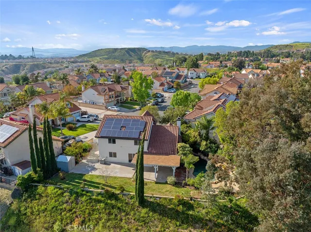 27500 Label Avenue, Canyon Country, California 91351