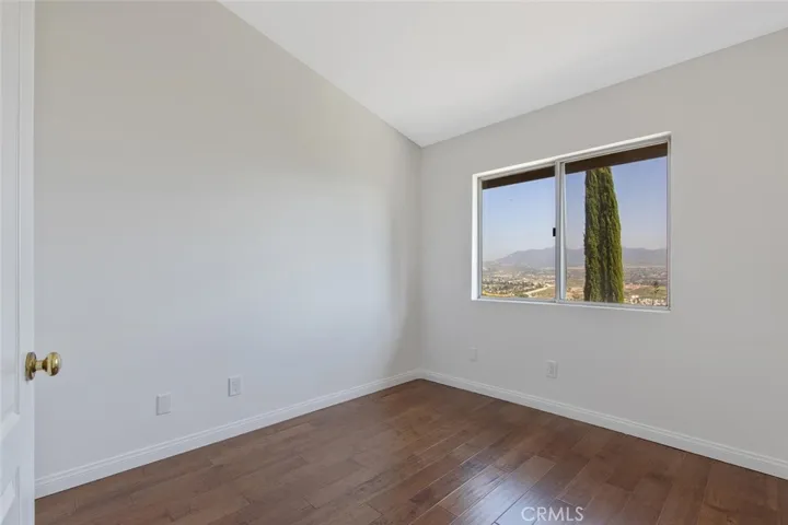 27500 Label Avenue, Canyon Country, California 91351