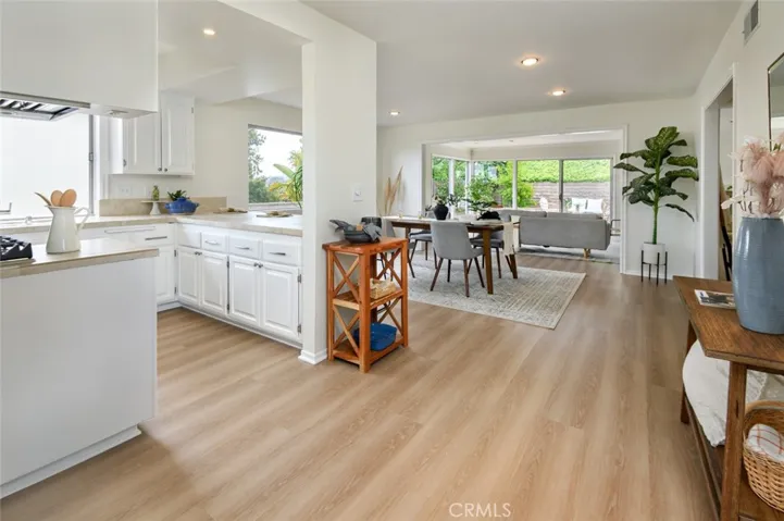 Joyfully Bright & Natural Sun-lit Spaces