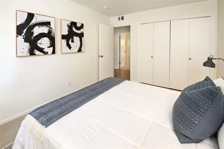 #2 Bedroom w/Wardrobe Closet
