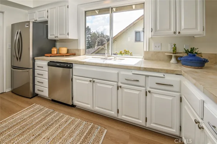 New Stainless Steel Refrigerator & Dishwasher