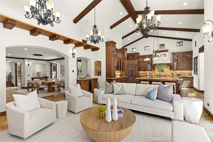 2900 Carob Street, Newport Beach, California 92660