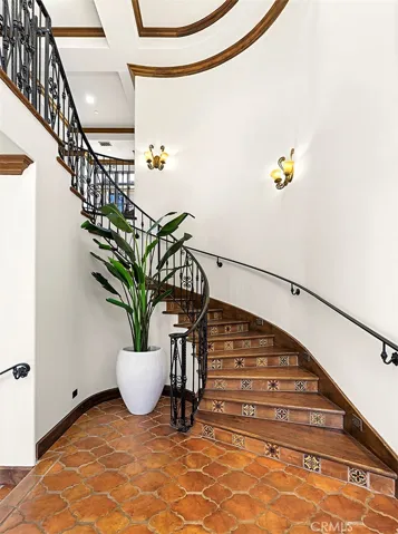 2900 Carob Street, Newport Beach, California 92660