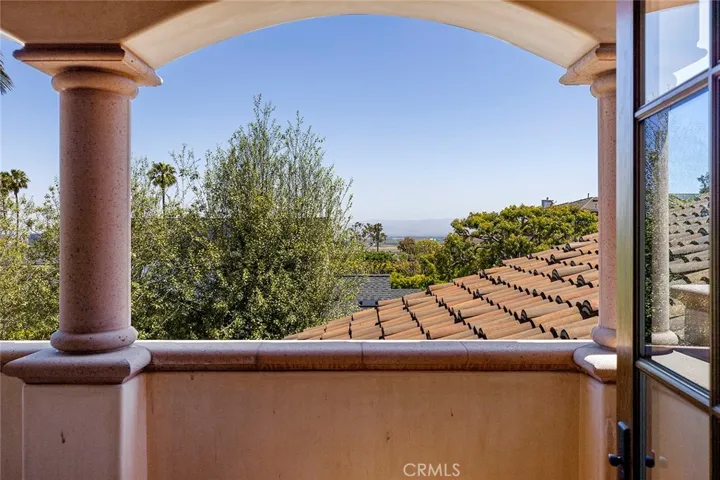 2900 Carob Street, Newport Beach, California 92660