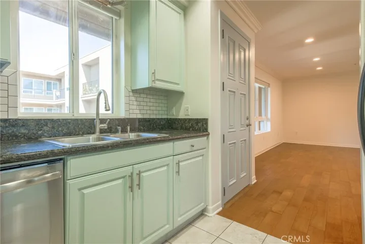 1401 S St Andrews Place 311, Los Angeles, California 90019