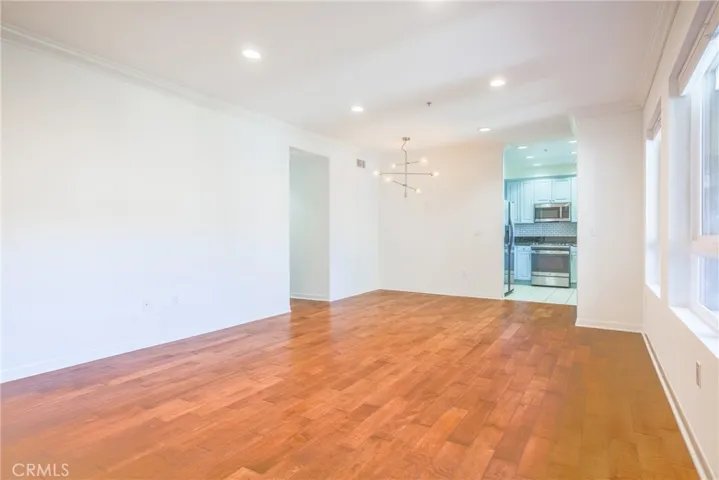 1401 S St Andrews Place 311, Los Angeles, California 90019