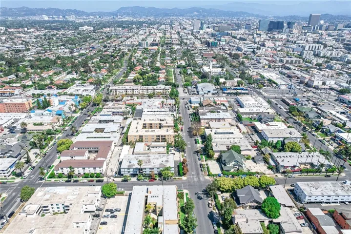 1401 S St Andrews Place 311, Los Angeles, California 90019