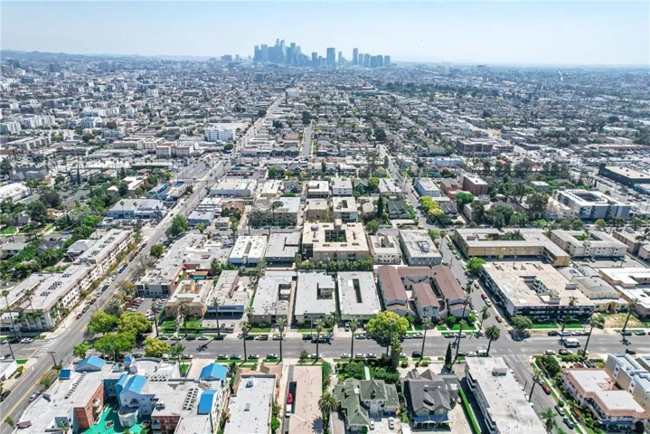 1401 S St Andrews Place 311, Los Angeles, California 90019