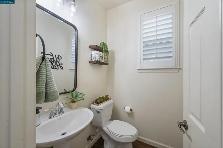 664 Falling Star Dr, Martinez, California 94553