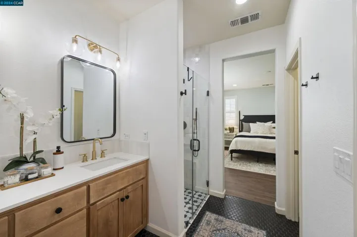664 Falling Star Dr, Martinez, California 94553