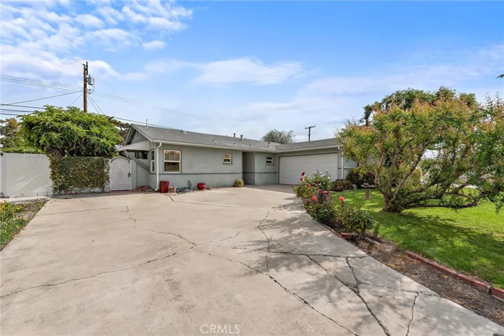 2409 Monica Lane, Santa Ana, California 92706