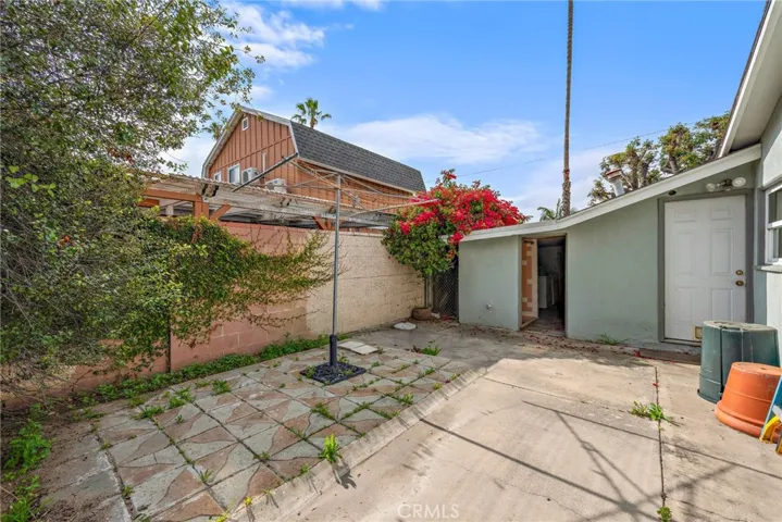 2409 Monica Lane, Santa Ana, California 92706