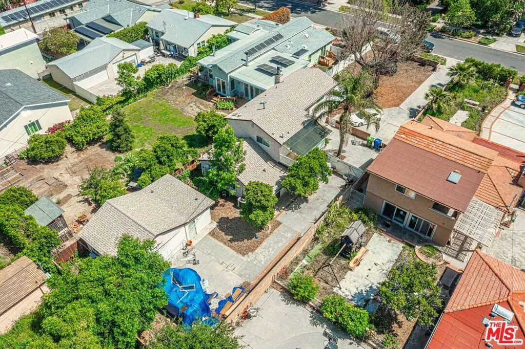 17425 Los Alimos Street, Granada Hills, California 91344 home-pic-42