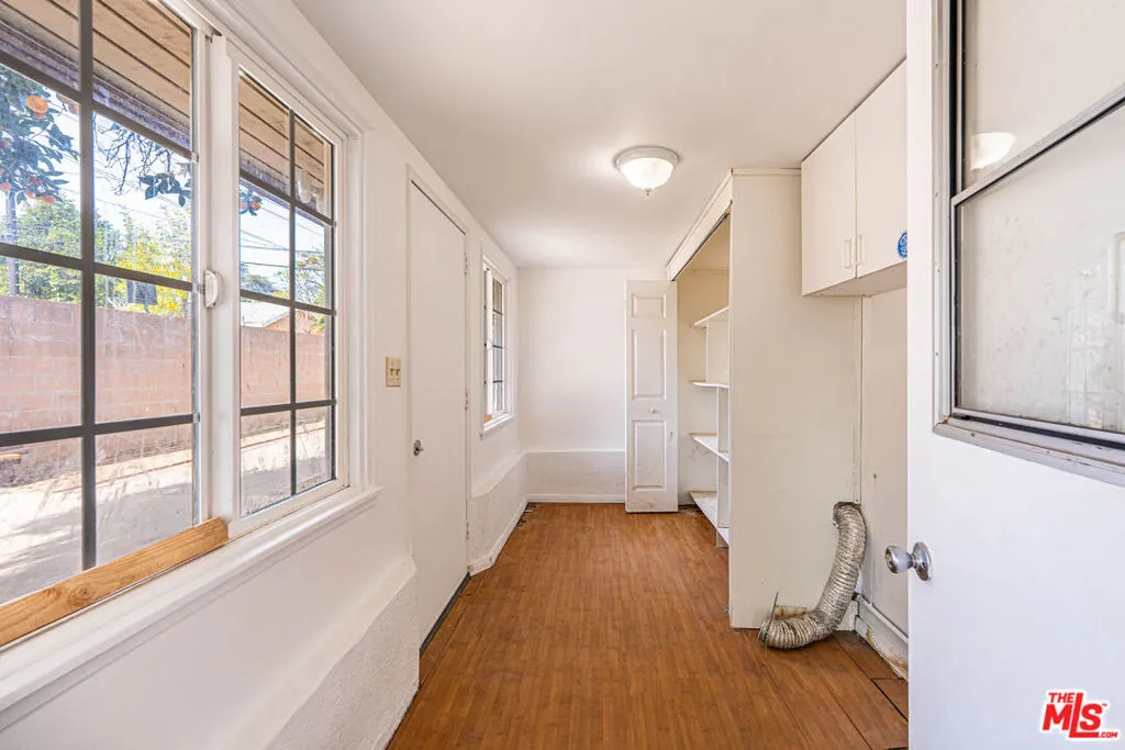 17425 Los Alimos Street, Granada Hills, California 91344 home-pic-13