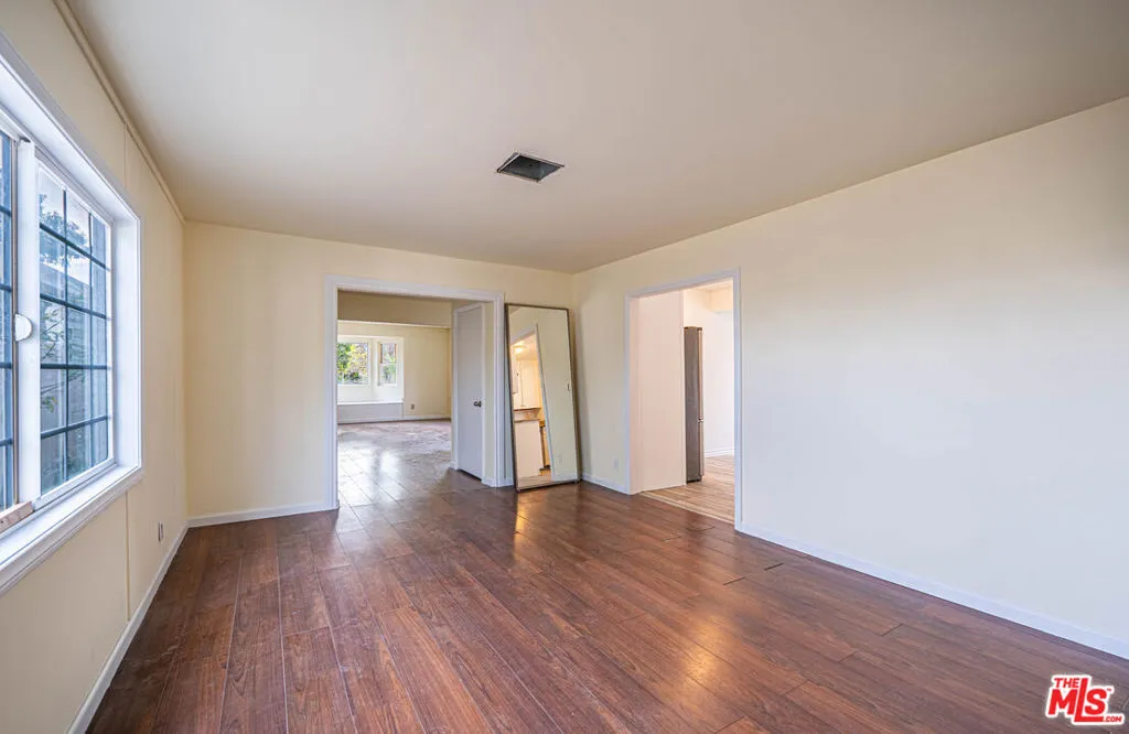 17425 Los Alimos Street, Granada Hills, California 91344 home-pic-14