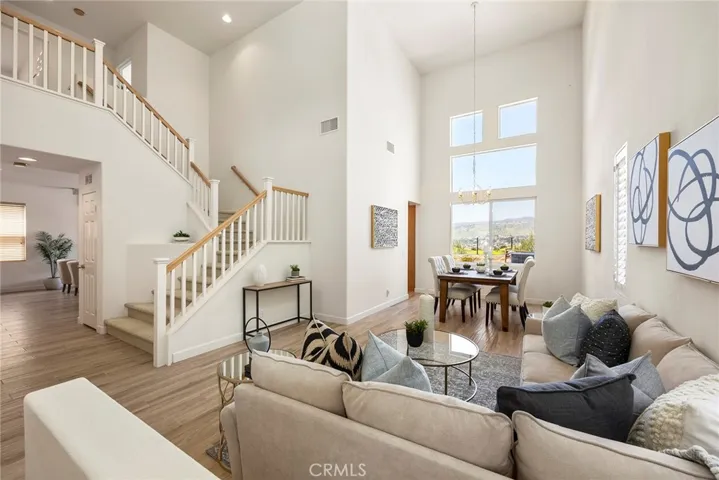 8715 E Foxhollow Dr, Anaheim Hills, California 92808