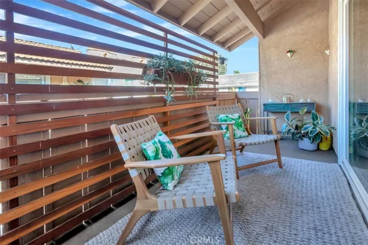 313 Alta Lane, Costa Mesa, California 92627