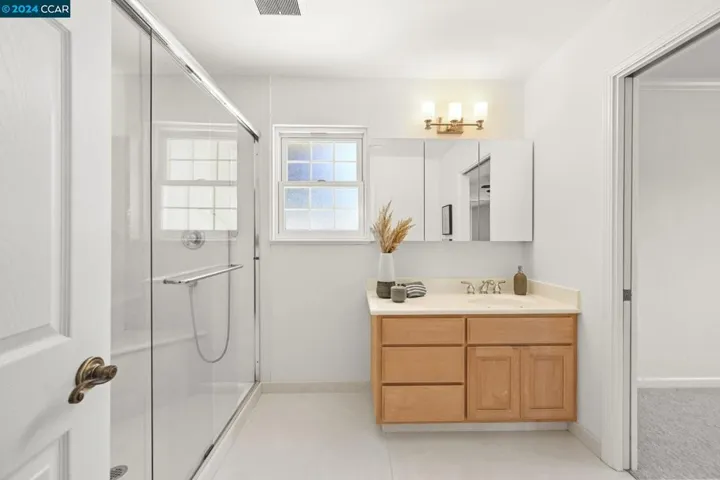1649 Georgia Dr, Concord, California 94519