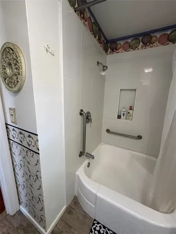 Bathroom 2.1

