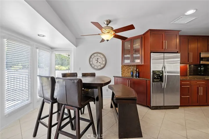 536 Fairway Drive, Redlands, California 92373