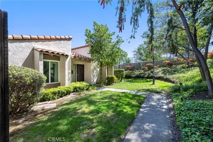 268 S Camino De Naranjas, Anaheim Hills, California 92807