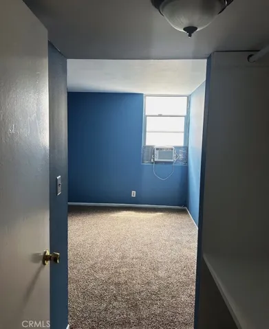 18620 Hatteras Street 142, Tarzana, California 91356