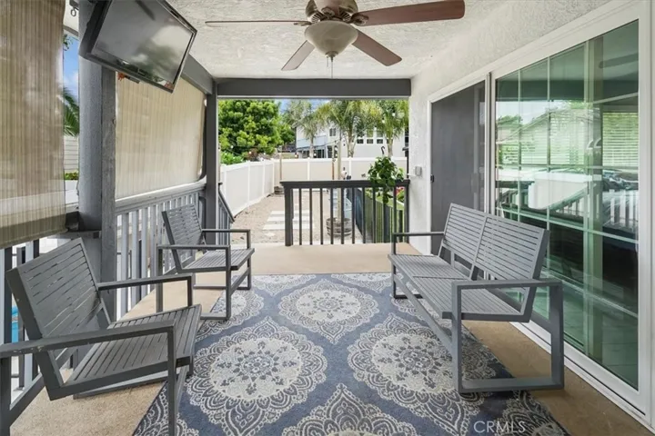 29940 Vacation Drive, Canyon Lake, California 92587
