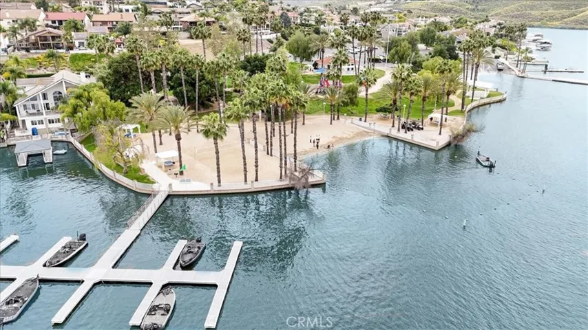29940 Vacation Drive, Canyon Lake, California 92587