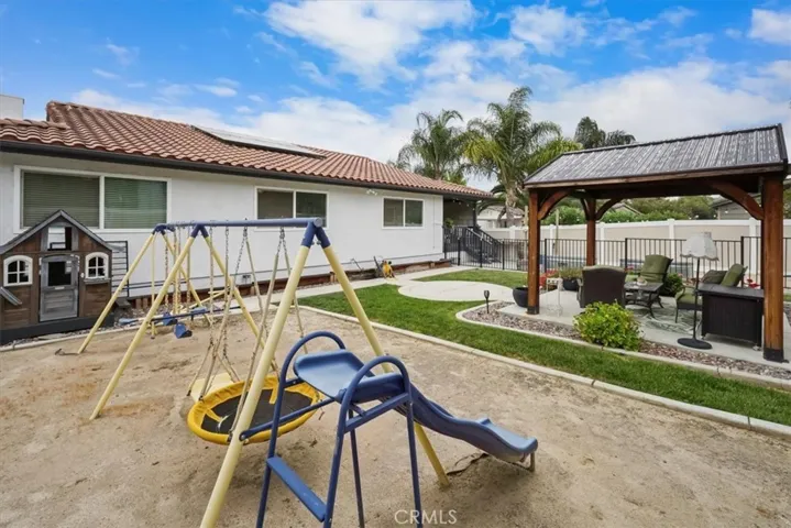 29940 Vacation Drive, Canyon Lake, California 92587