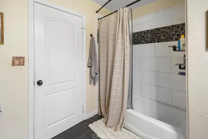 29940 Vacation Drive, Canyon Lake, California 92587